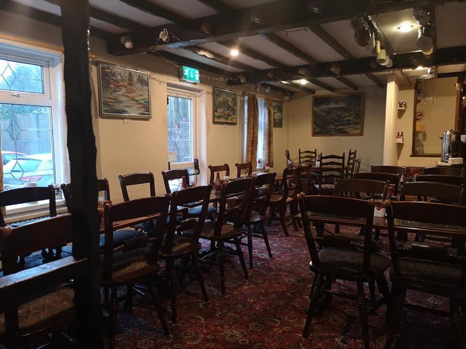 A Pousada Butchers Arms Restaurant And Brewpub Merthyr Tydfil Exterior foto