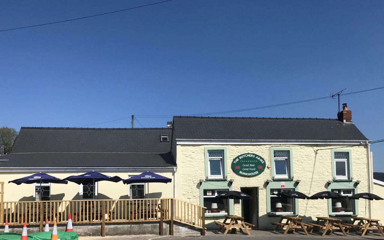 A Pousada Butchers Arms Restaurant And Brewpub Merthyr Tydfil Exterior foto